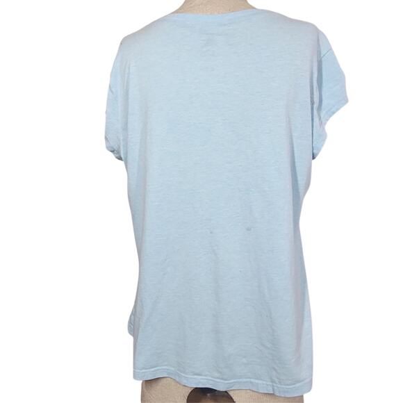 Disney Allice in Wonderland Adventures in Wonderland Tee Size Medium - Picture 2 of 4